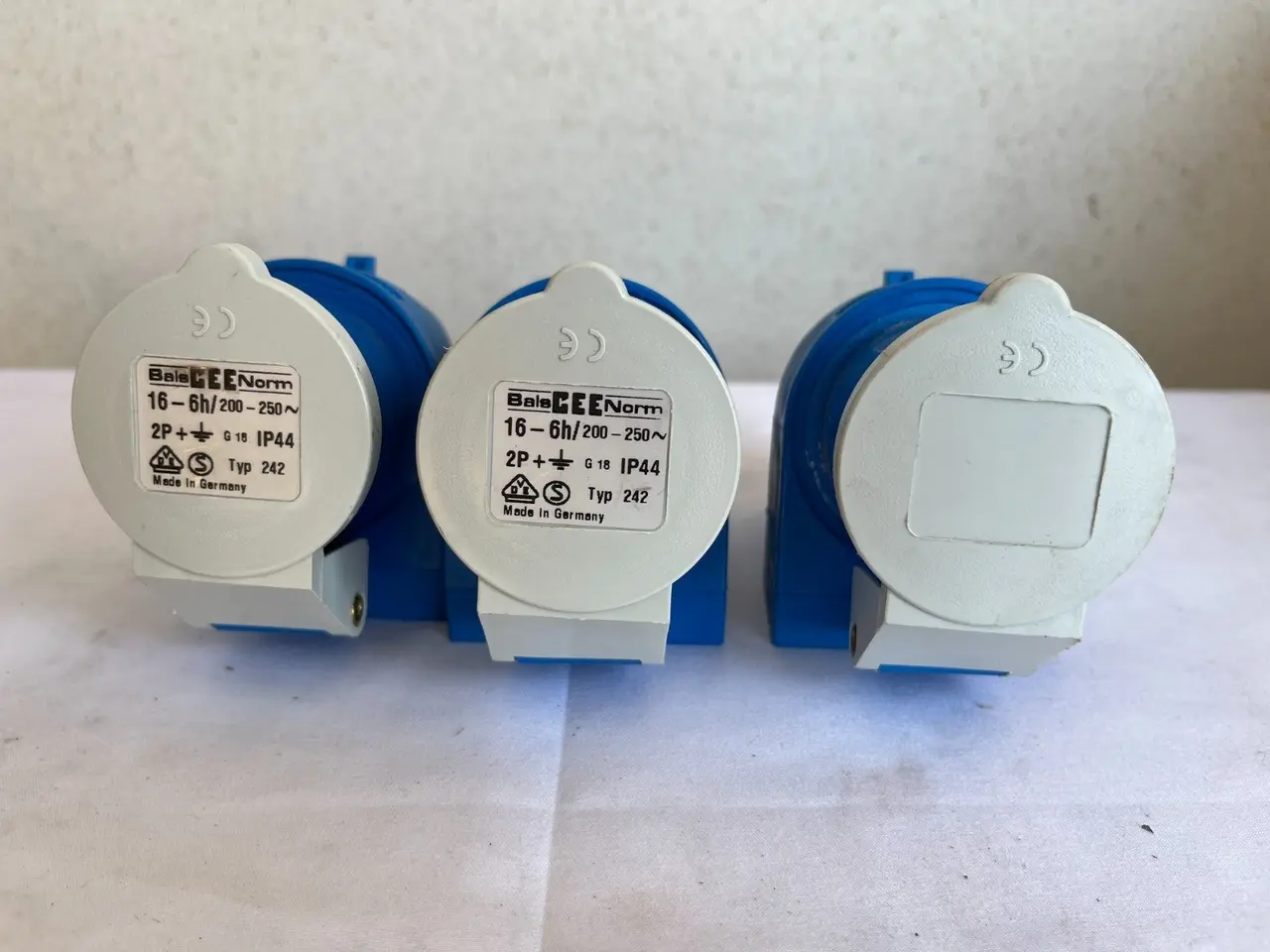 Billede 2 - Bals CEE Norm Typ 242 16A 200-250V IP44 2P+E 3