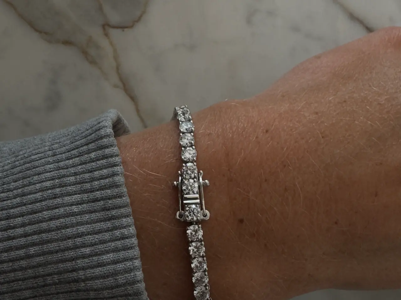 Billede 1 - Tennisarmbånd i platin m. 10 carat