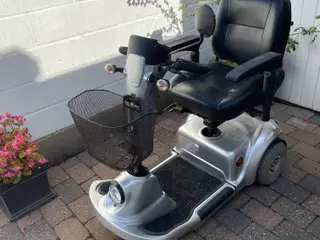 EL SCOOTER.