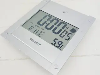 ⭐️- ASCOT Vægur Vækkeur med Temperaturmåling