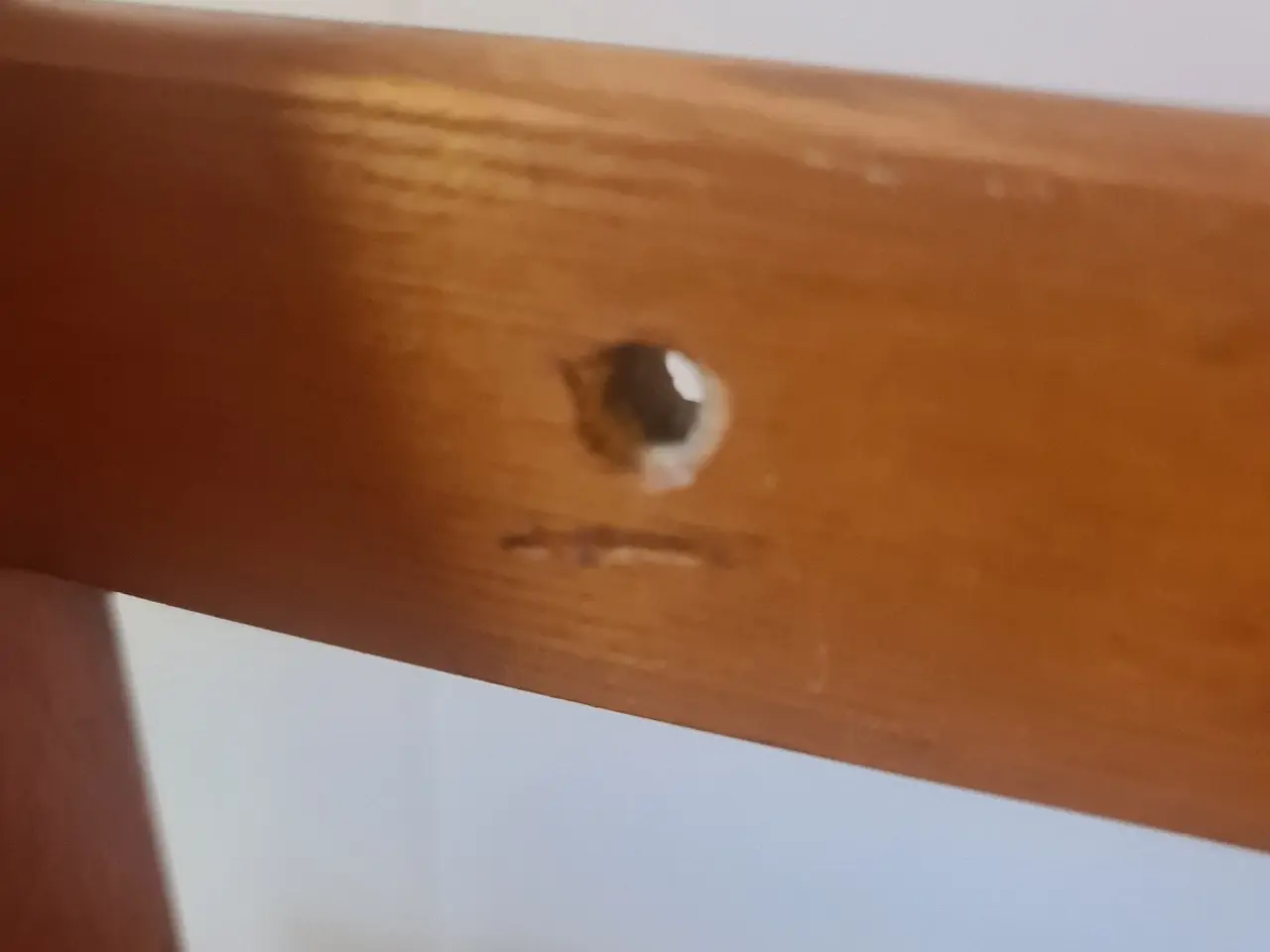 Billede 9 - Retro væghylde i teak/træ – stil med Hans J. Wegne