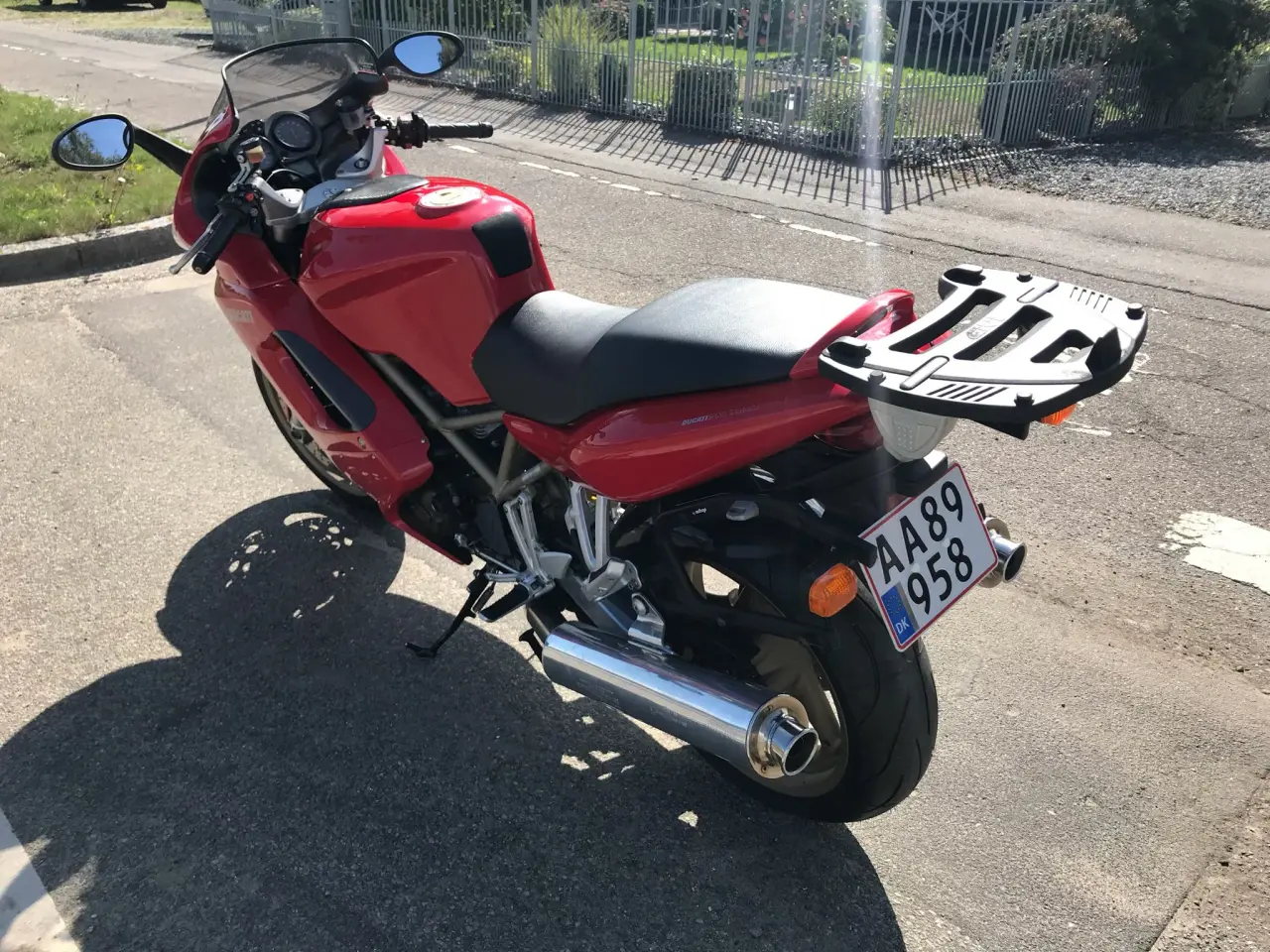 Billede 4 - Ducati 944 ST2 årg 2000 km 18000