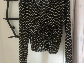 Stradivarius crop bluse 