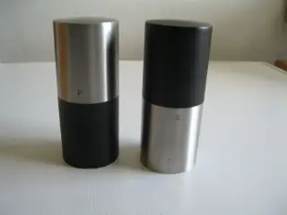 Salt og peber kværne stål+sort 12 cm.