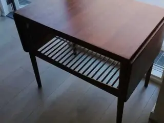 Finn Juhl No105
