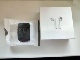 Spritnye Airpods Til Salg