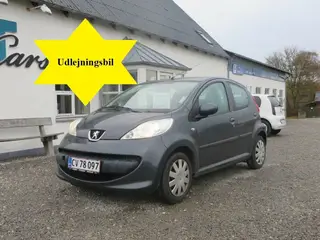 Peugeot 107 1,0 12V Urban 68HK 5d