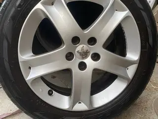 Peugeot 407 SW, gode sommerdæk inkl. fælge