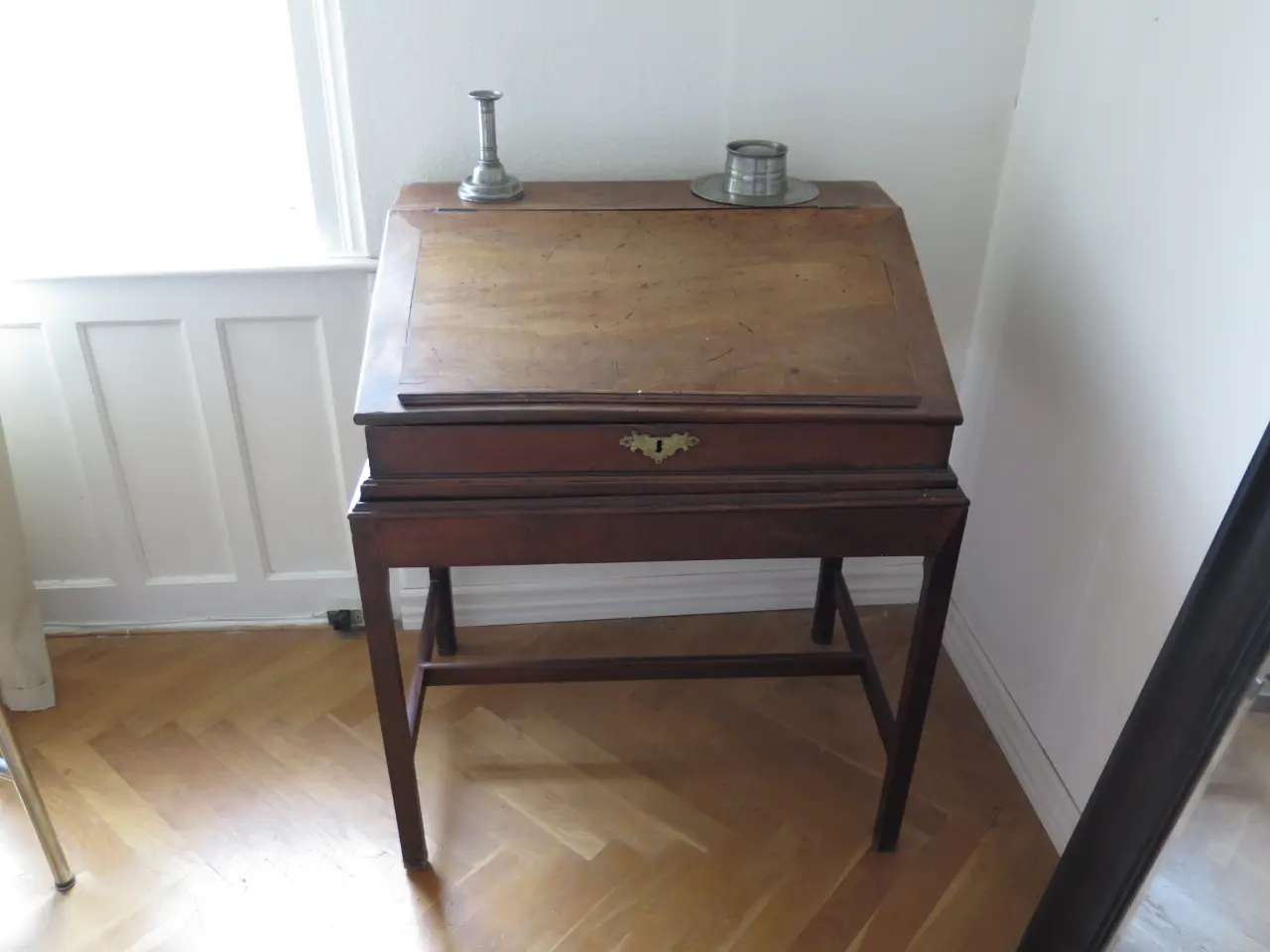 Billede 1 - Antik engelsk skrivepult, sidst i 1700-talllet