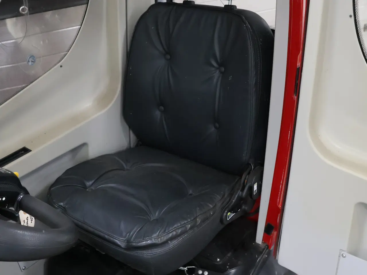 Billede 10 - 4 Hjulet Minibil De Luxe m/Webasto oliefyr / lader