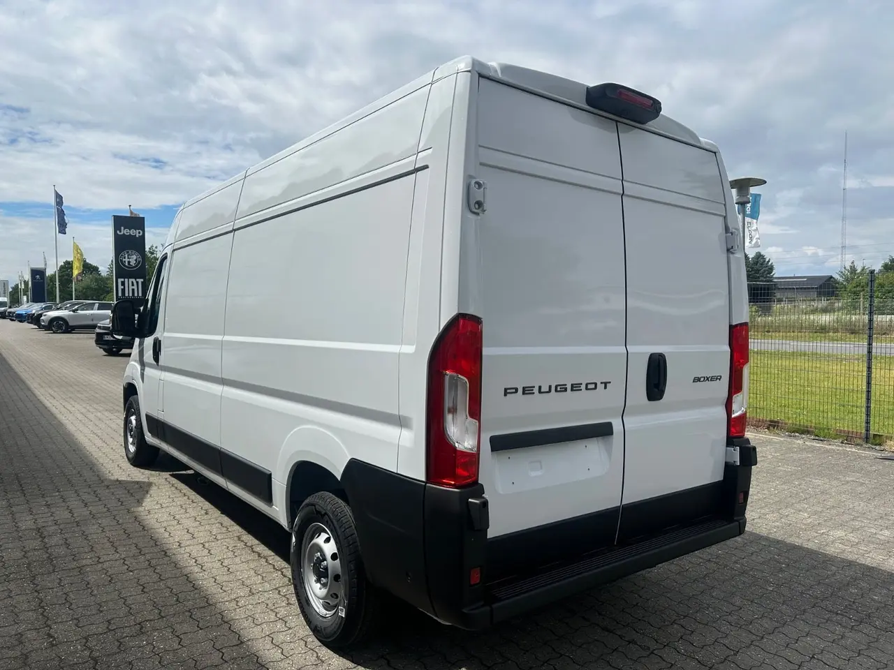 Billede 5 - Peugeot Boxer 335 2,2 BlueHDi 140 L3 Premium