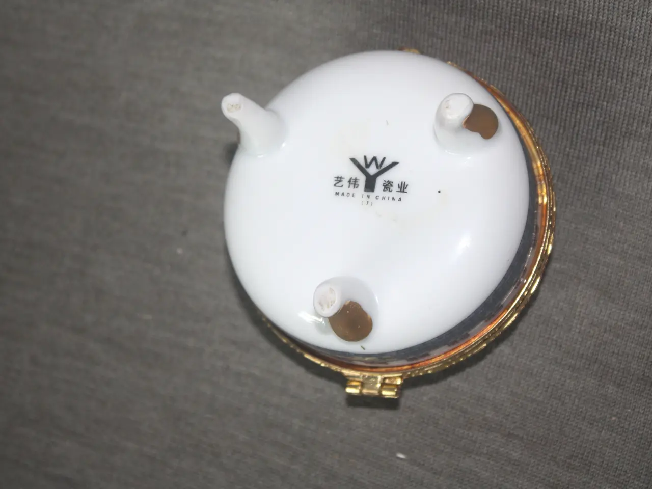 Billede 4 - Smykkeskrin højde 6,5 cm diam 8 cm
