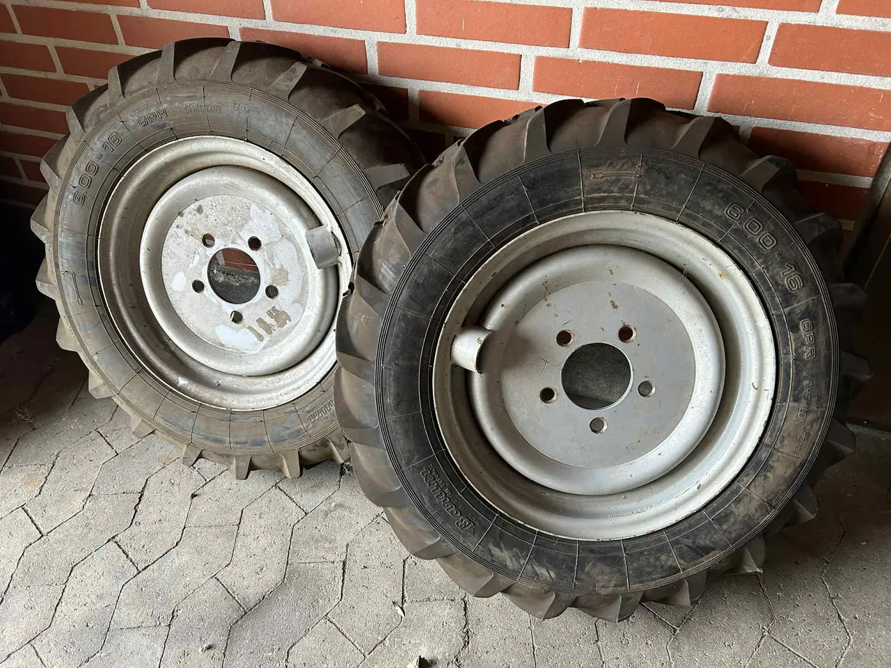 Billede 1 - Super fine 16" hjul til minilæsser, mini traktor e