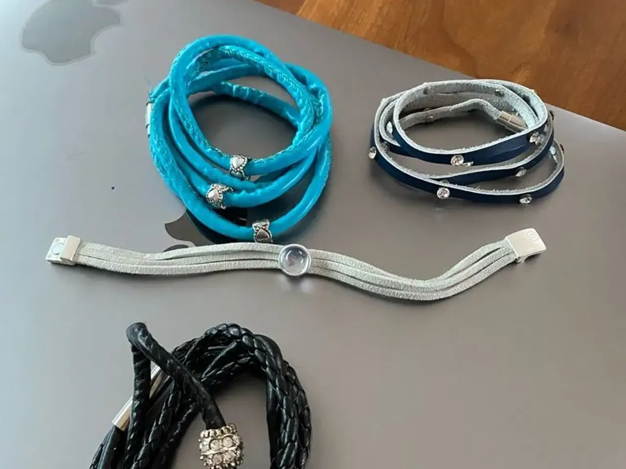 Billede 2 - Flotte nye armbånd