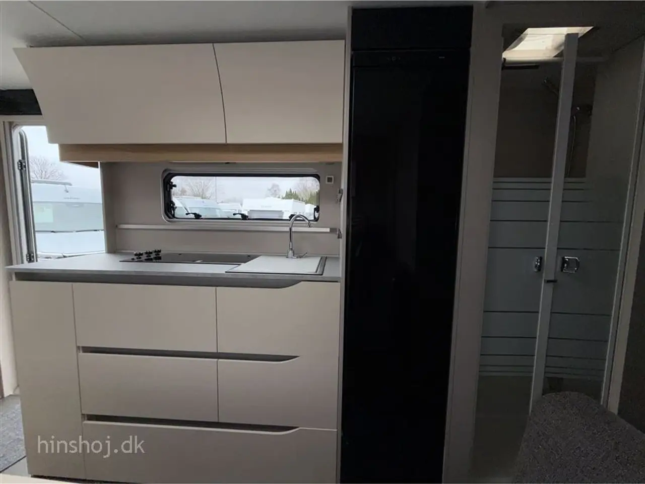 Billede 6 - 2021 - Adria Adora 673 PK Twin Lækker famillie vogn med køje med dobbeltseng fra Hinshøj Caravan