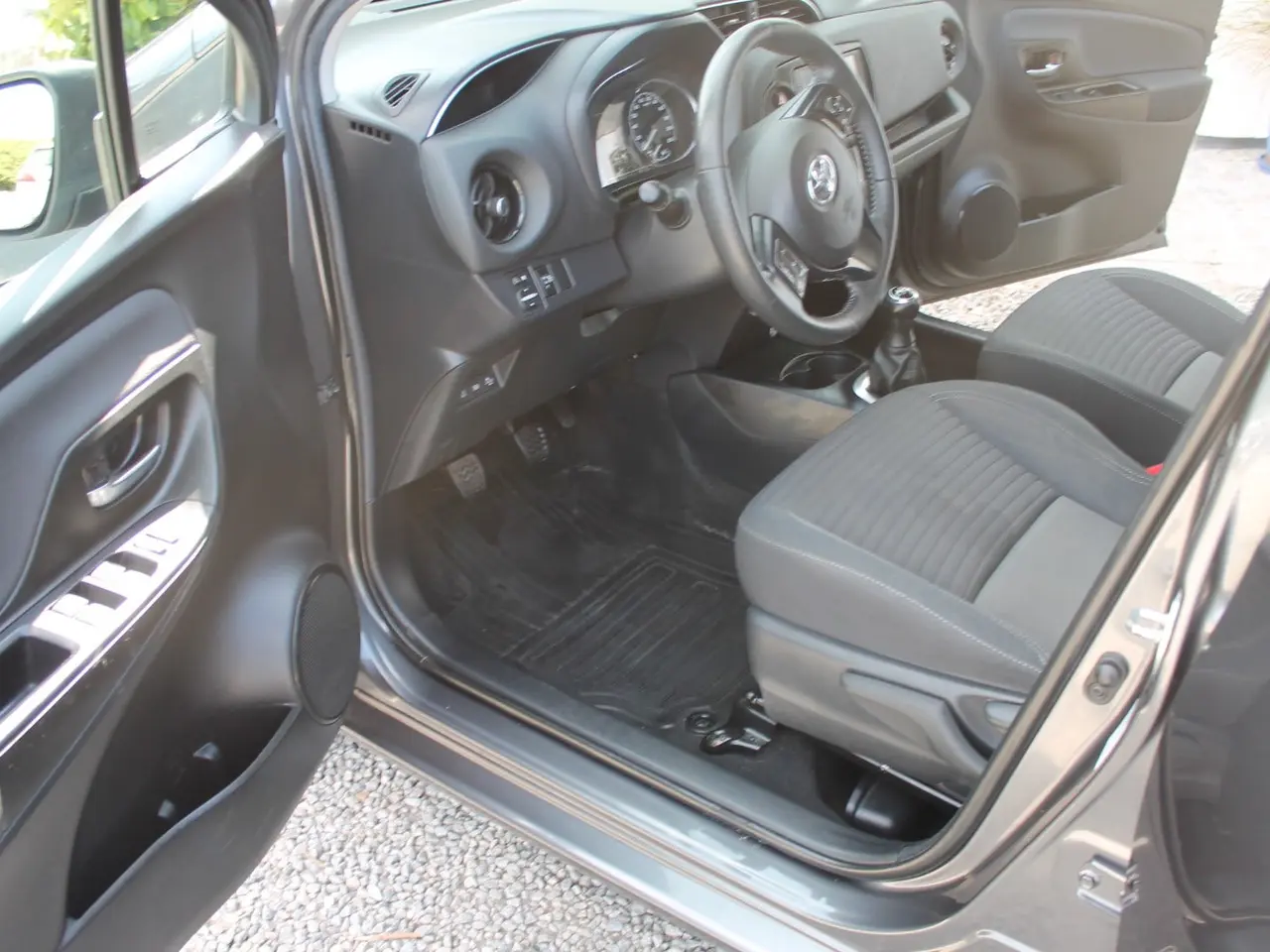 Billede 9 - Toyota Yaris 1,0 VVT-i T2