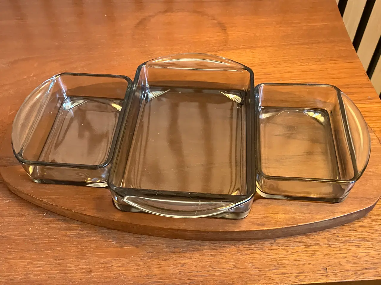 Billede 2 - Retro Cabaretfad i Teak og røgfarvet glas