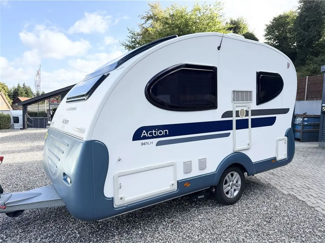 Billede 4 - 2015 - Adria Action 361 LH   Enkeltsenge-Lamel-Mover-Telt