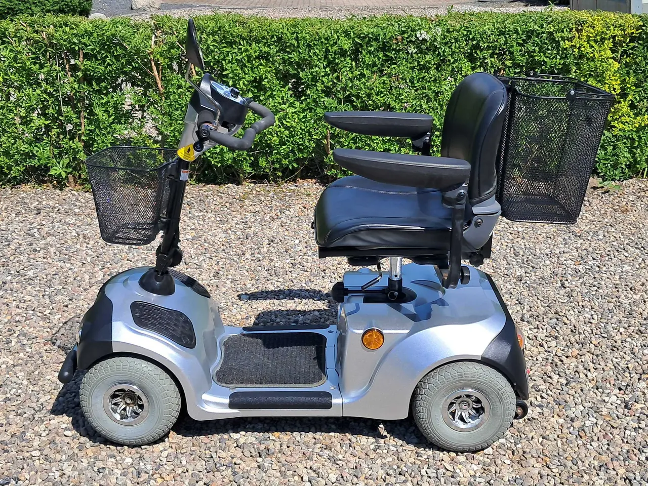 Billede 20 - 4-hjulet elscooter med nye batterier