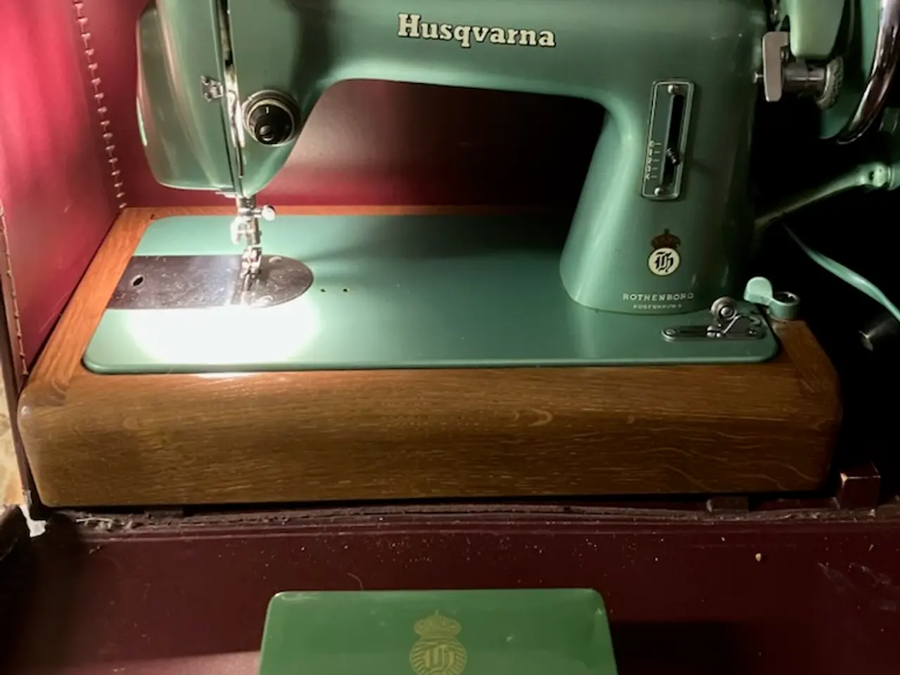 Billede 3 - Husqvarna symaskine