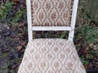 Antikke stole og sofa