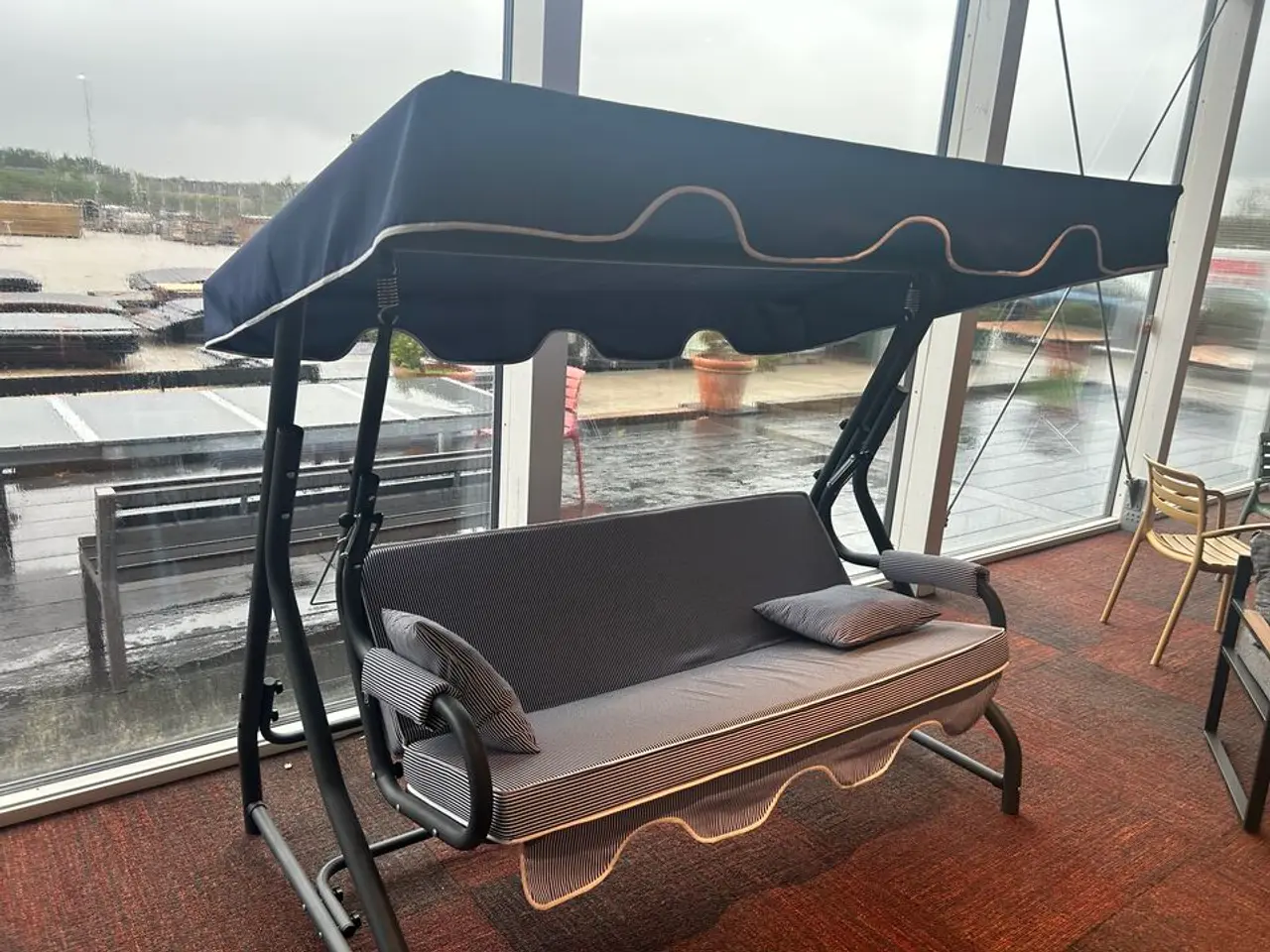 Billede 3 - Gyngesofa udvendig, blå