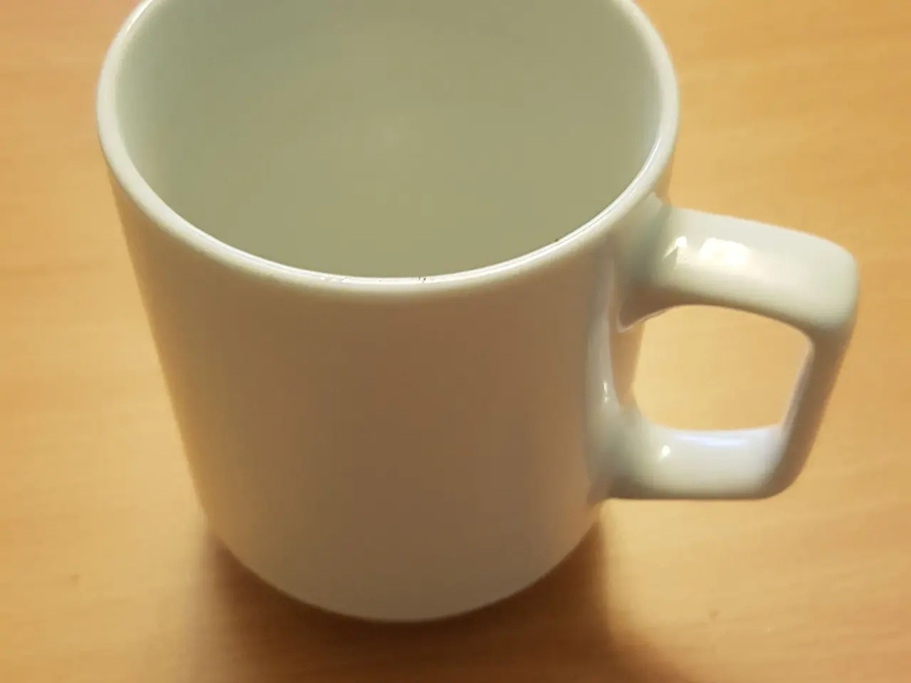 Billede 1 - krus, hvid porcelæn 4 stk.