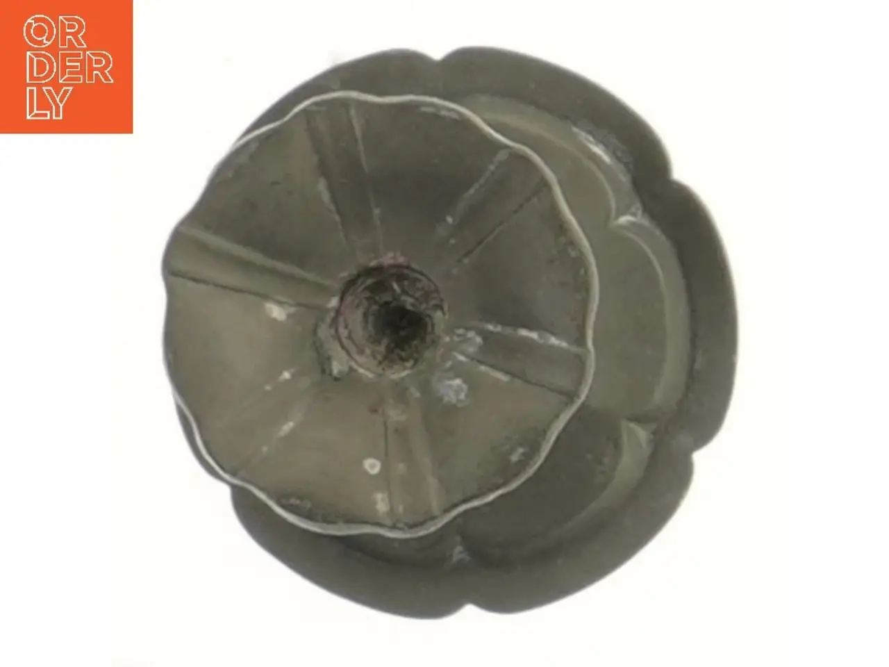 Billede 3 - Lille lysestage i tin (str. 6 cm)