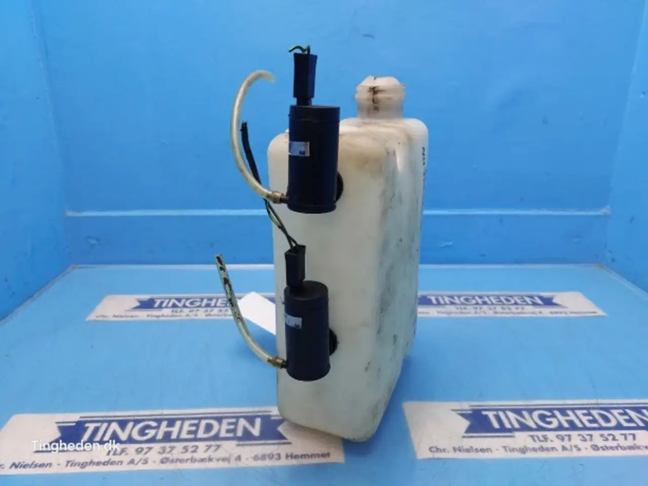 Billede 3 - New Holland TM190 Sprinklervæskebeholder 82036768