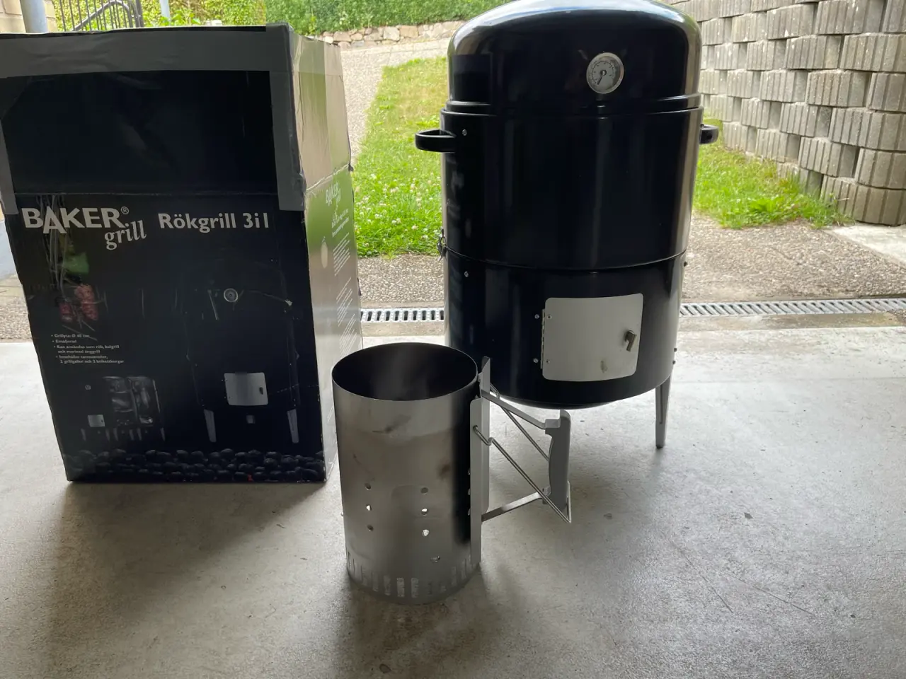 Billede 1 - Bare grill / Røggrill / røgeovn 3/1 og Weber