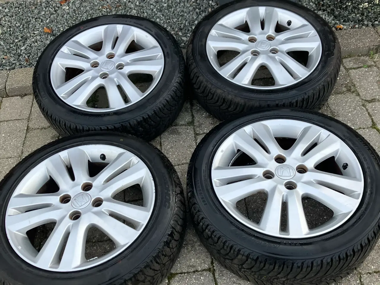 Billede 1 - Honda Jazz org 16” alu med helårsdæk