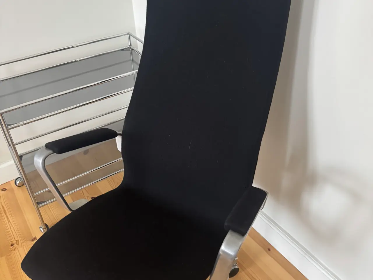 Billede 2 - Arne Jacobsen Oxford stol m. Høj ryg og armlæn