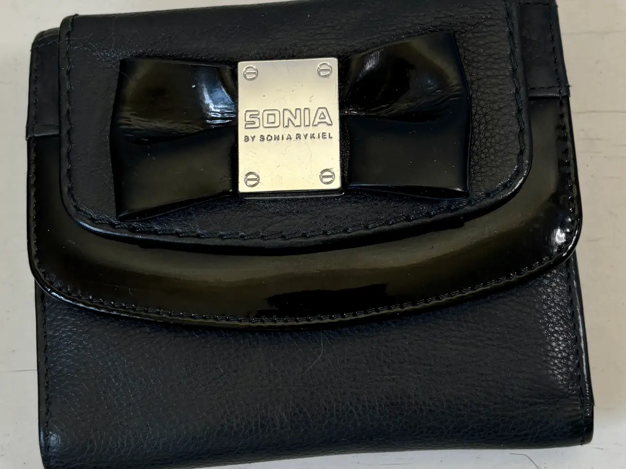 Billede 1 - Sonia  by Sonia Rykiel, sort læderpung med sløjfe