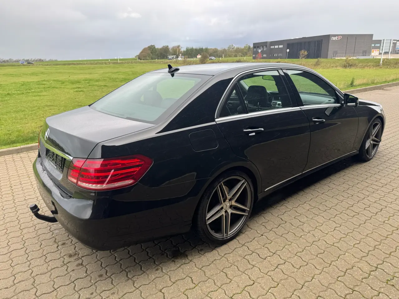Billede 3 - Mercedes E200 2,2CDi Aut 7G Tronic årg 2014 