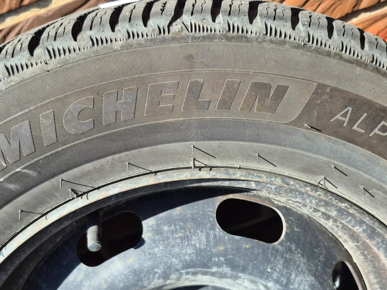 Billede 2 - Michelin Alpin 19/65 R15, 4 hul