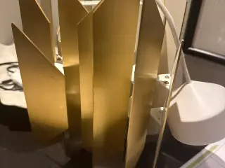 DIVAN 2 BRASS / 245 pendel/lampe