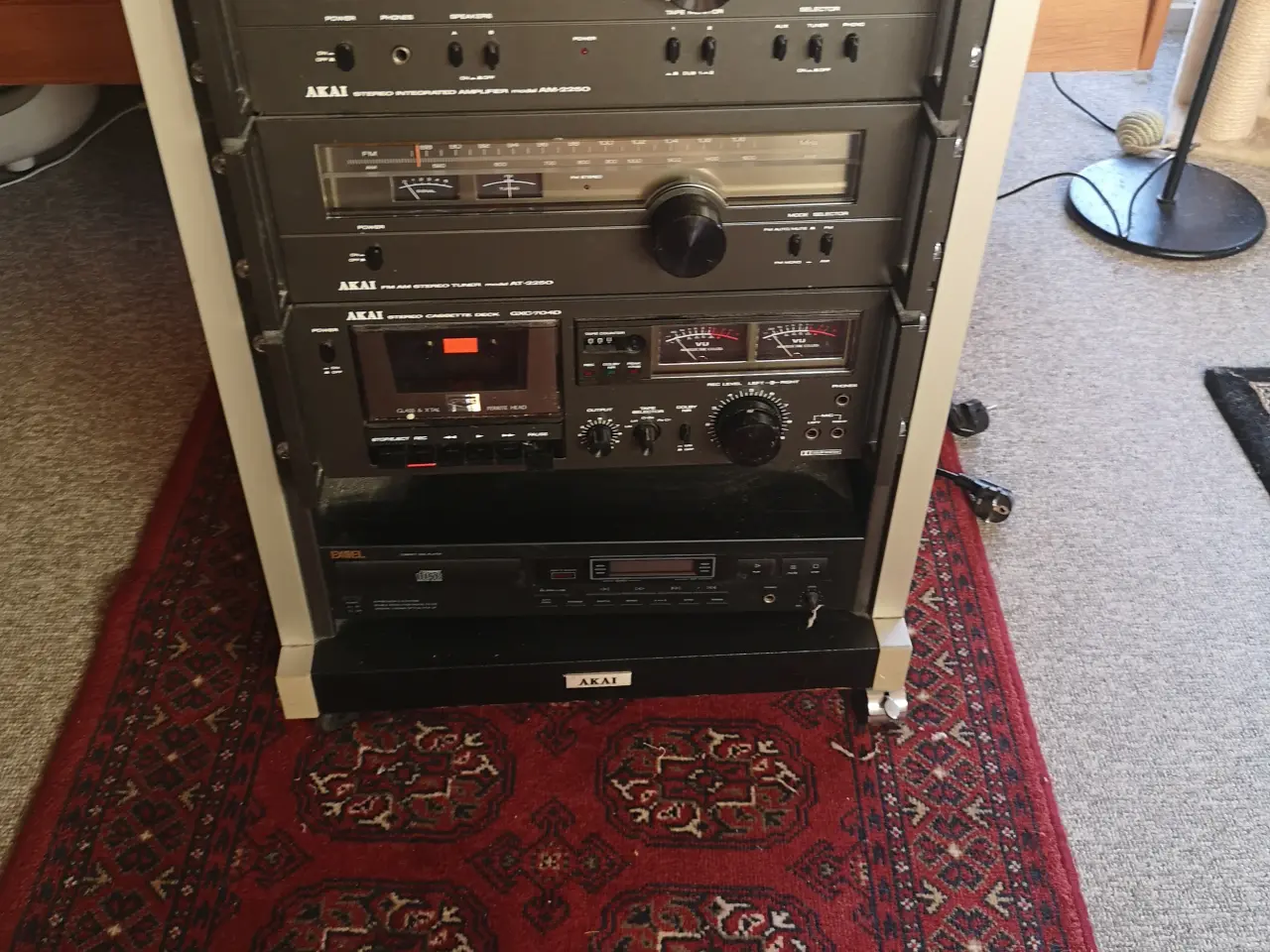 Billede 1 - akai 2250 stereo rack