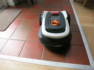 Robotplæneklipper
