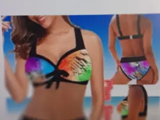 Bikini i neon farver. Størrelse medium