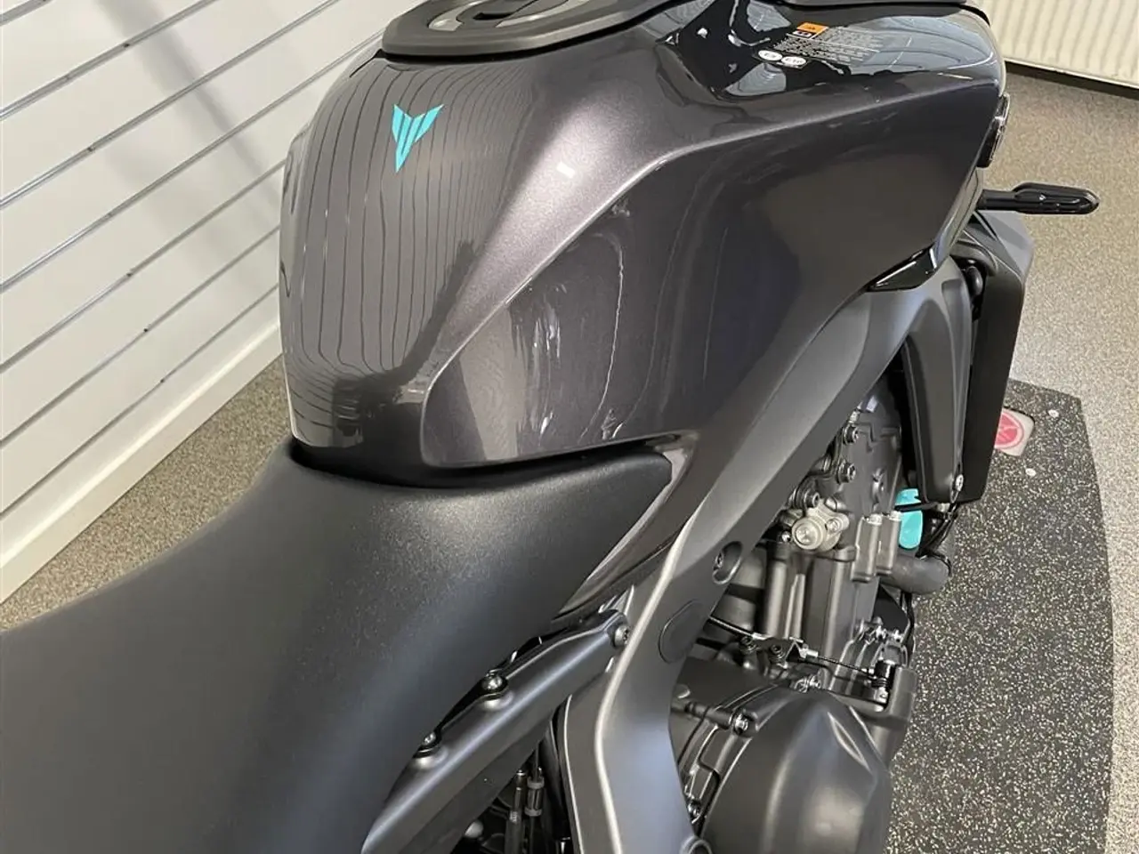 Billede 4 - Yamaha MT-09 Midnight Cyan