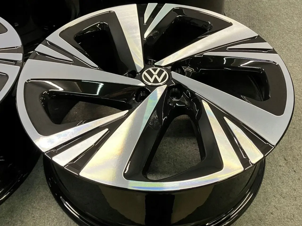 Billede 5 - ALUFÆLGE VW ID.6 ID 6 20"