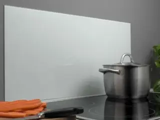 Stænk panel i glas