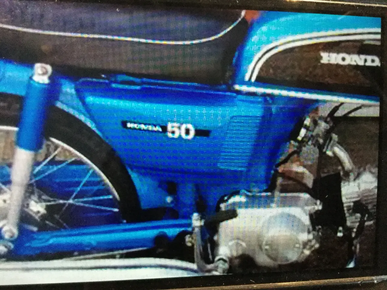 Billede 1 - Honda cd 50 købes.