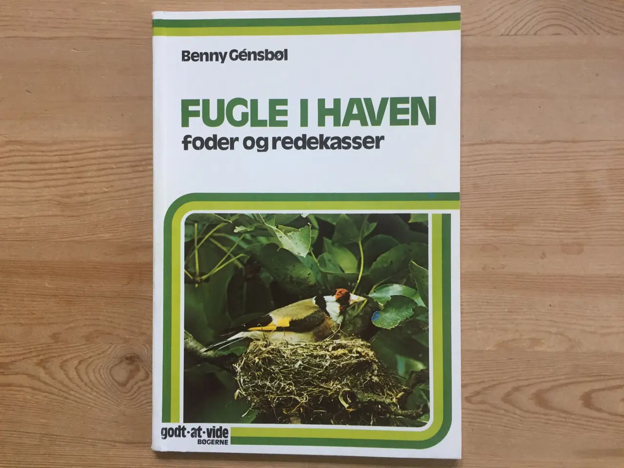 Billede 1 - Fugle i haven og fugle ved strand og sø
