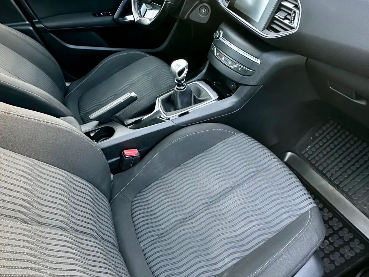 Billede 7 - Peugeut 308 1,2 benzin