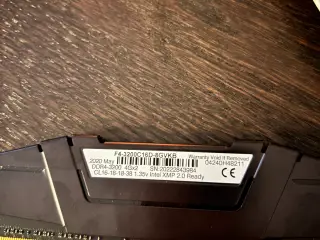 8 mb ram