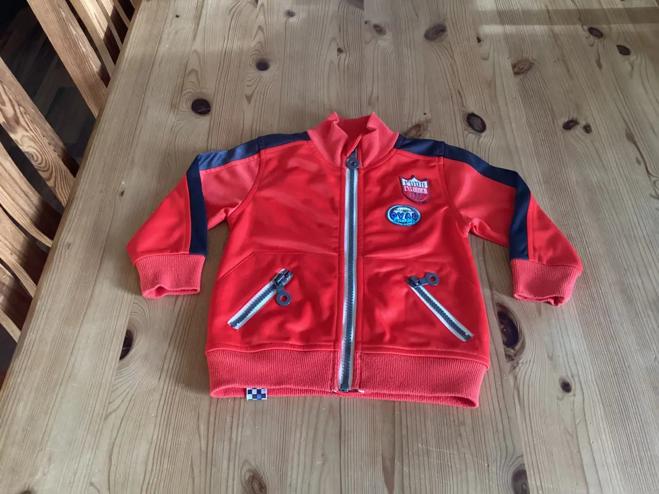 Billede 1 - Trøjer, Dreng. Forsk Str / Jogging Sæt.