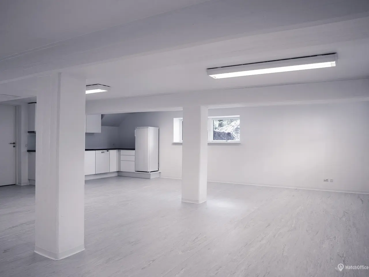 Billede 1 - Moderne kontor med gode faciliteter i Nordjylland til leje.