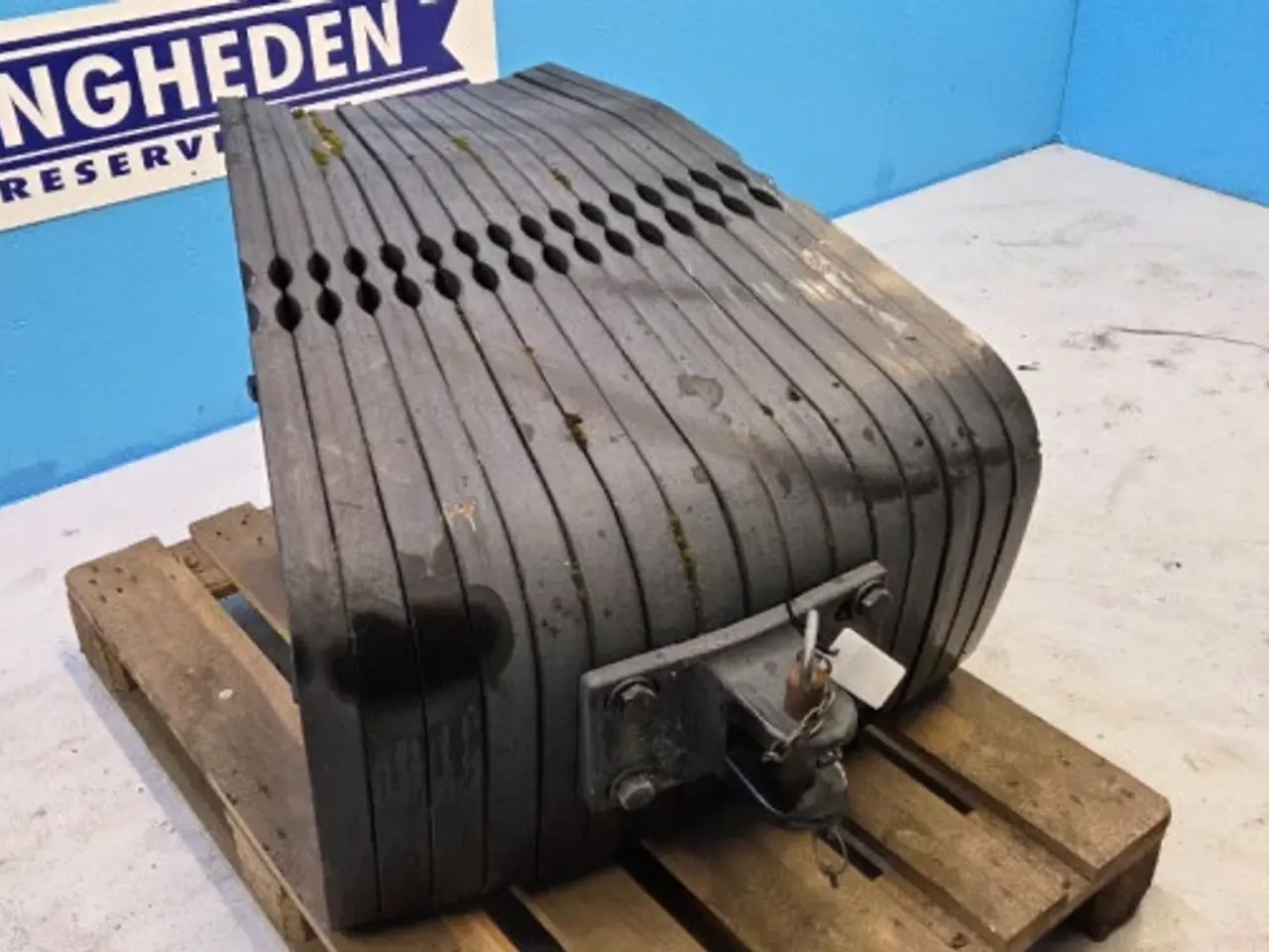 Billede 19 - New Holland T8 Frontvægt Kit 719665006