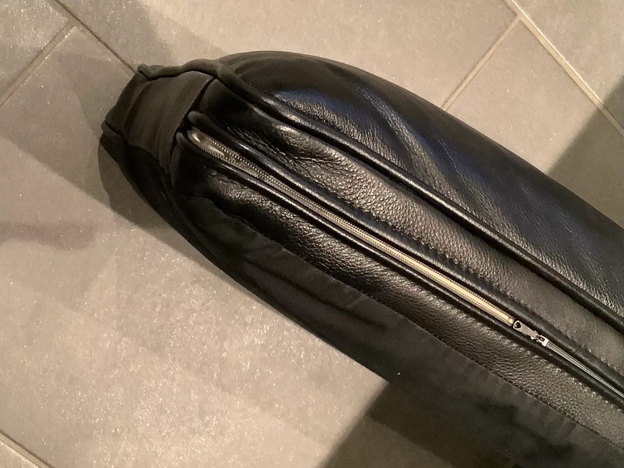 Billede 8 - Læder sofa klassisk model